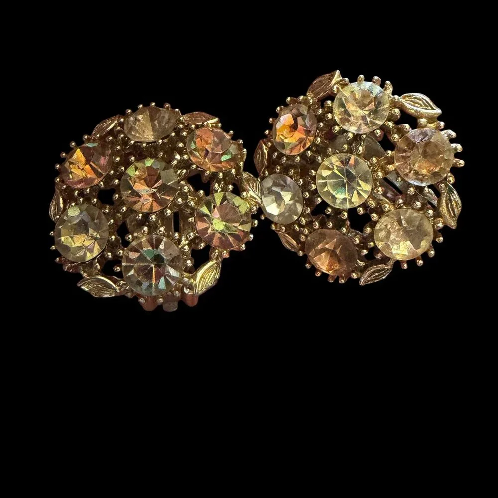 VTG Lisner clip on earrings sparkle pink clear flower‎ rhinestone cluster